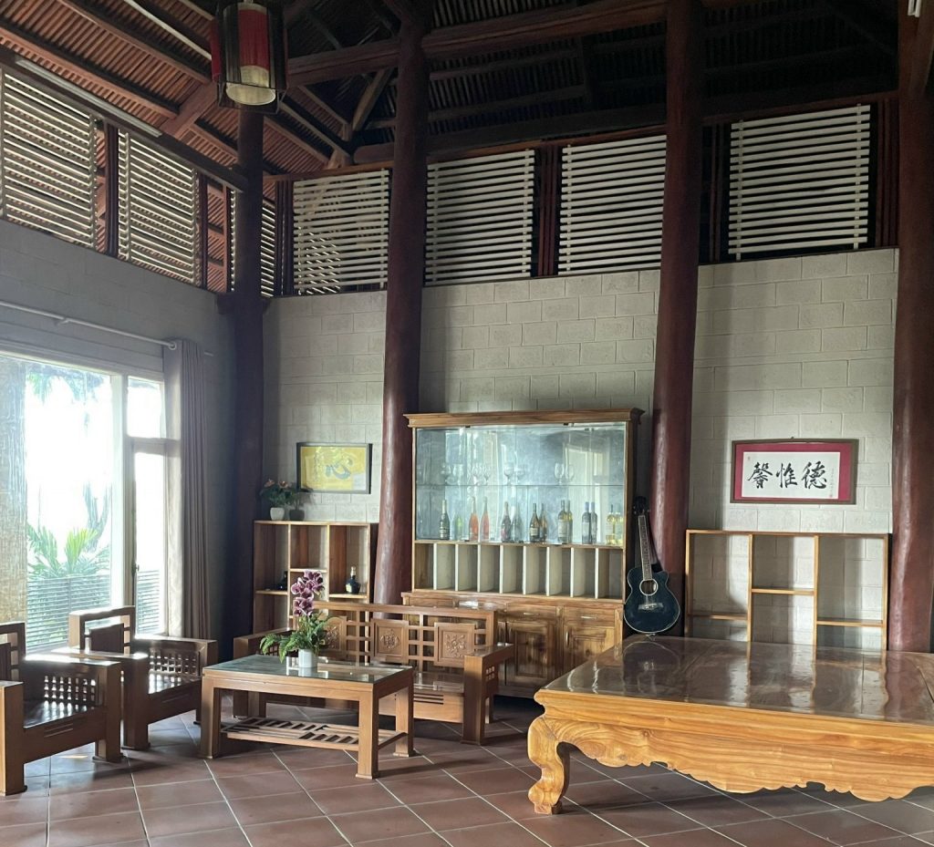 phòng khách một số không gian của khu Nông Trang Vui Vẻ